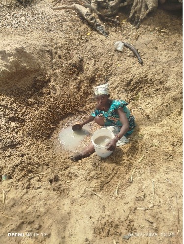 Collecting water from a dry riverbed