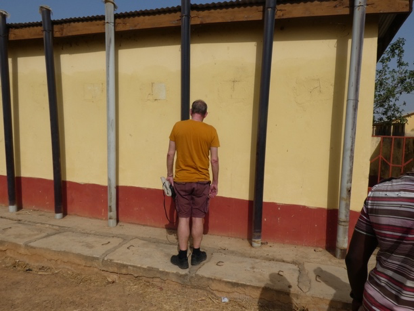 Inspecting borehole